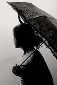 девушка с зонтиком
